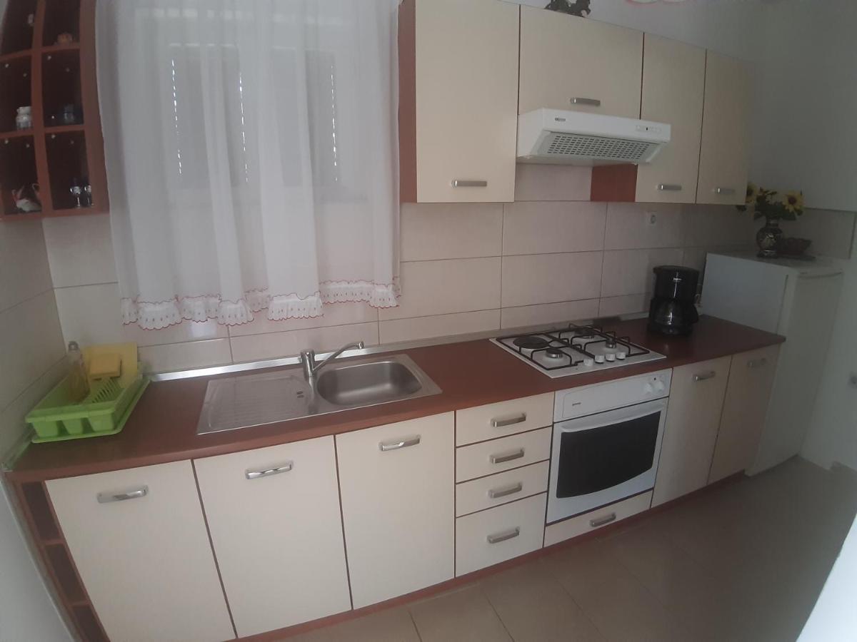 Apartmani Ana 크레스 외부 사진