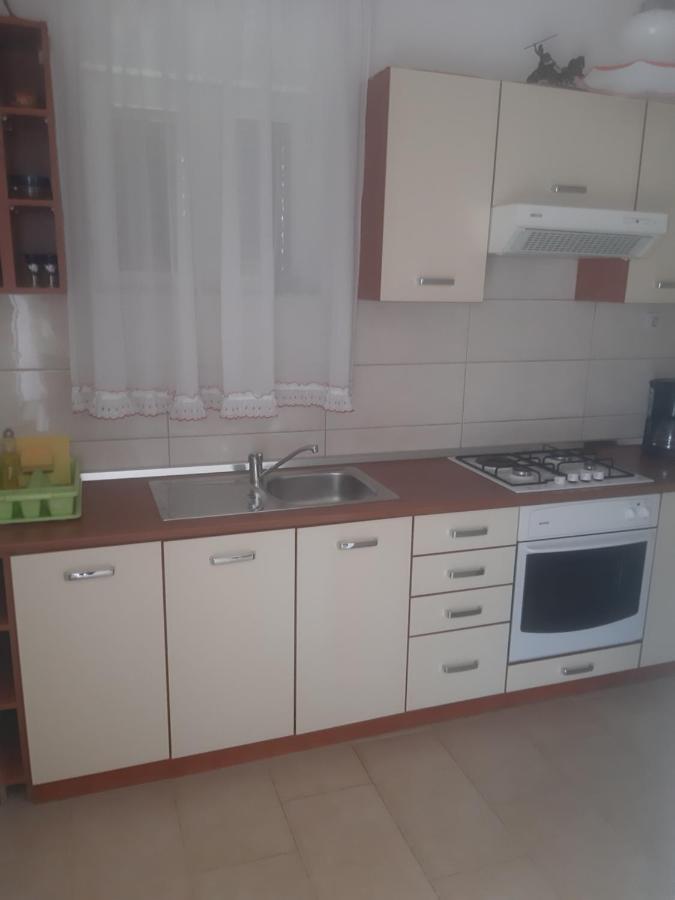 Apartmani Ana 크레스 외부 사진