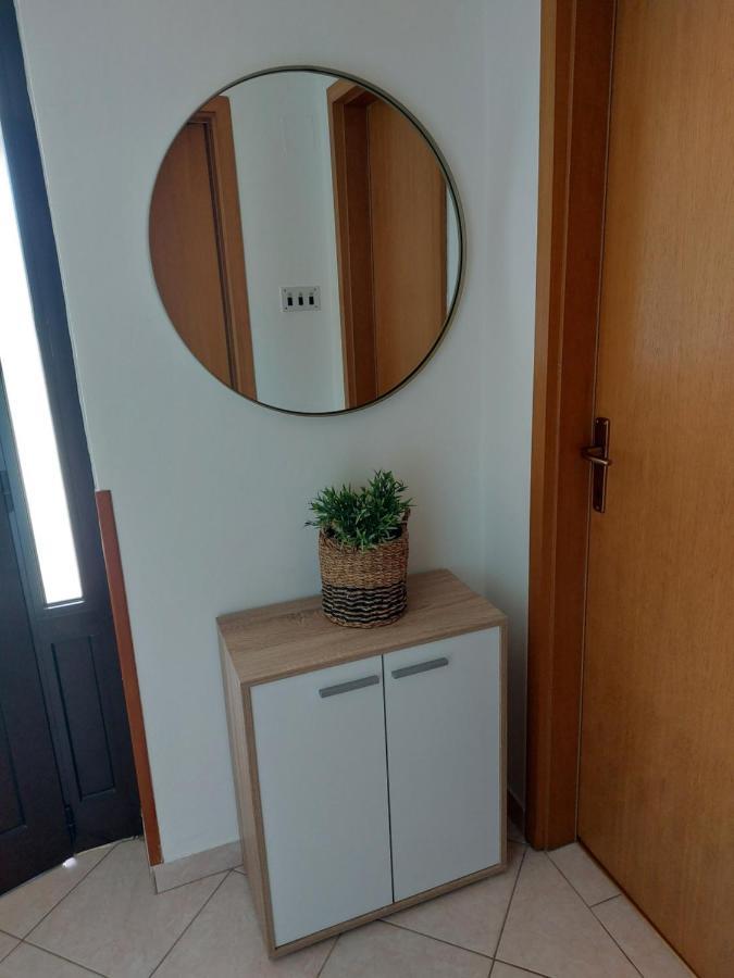 Apartmani Ana 크레스 객실 사진
