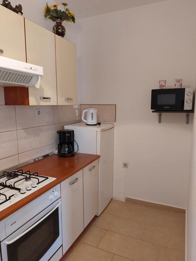 Apartmani Ana 크레스 외부 사진
