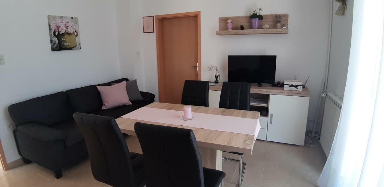 Apartmani Ana 크레스 외부 사진